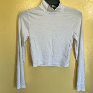 Ambiance turtle neck shirt crop top size Medium 95 cotton